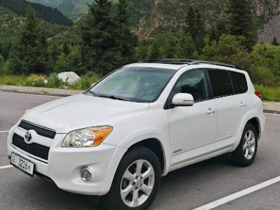 Toyota Rav 4-3